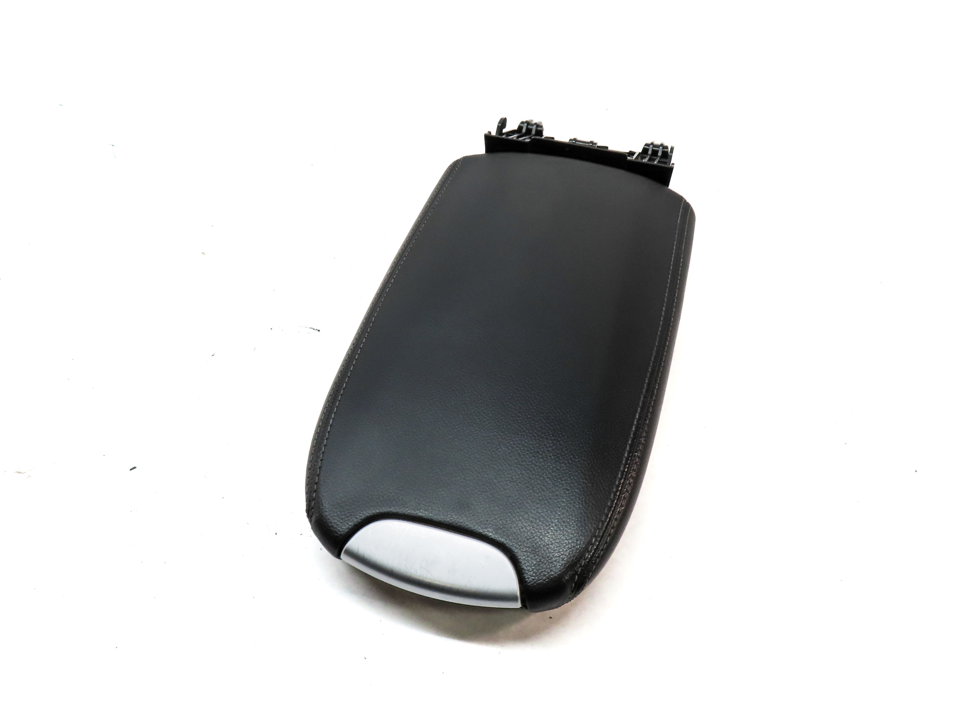 07-11 MERCEDES GL320 GL350 GL450 GL550 ML320 ML350 ML550 FRONT ARM REST (BLACK) — exact item pictured